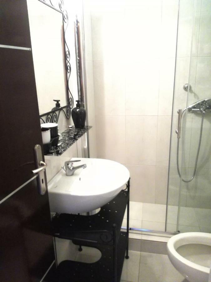 Atlas By Sea Apartment Лутраки Екстериор снимка